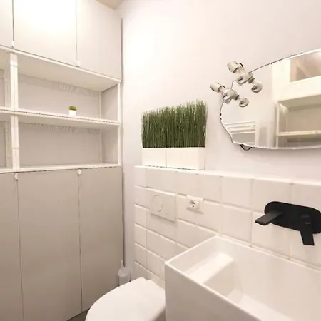 Appartement Near Termini Station *